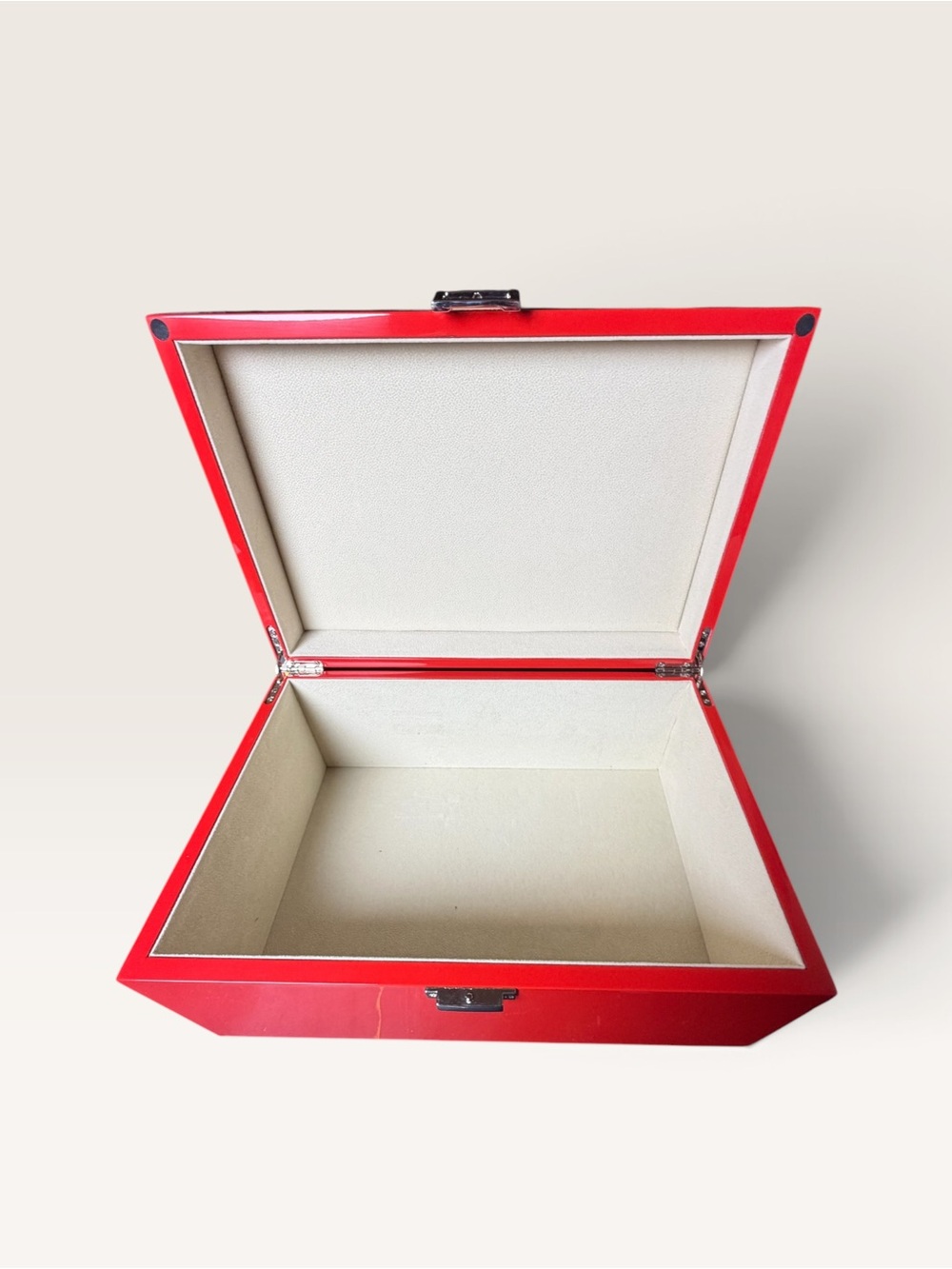 ALLURE BEAUTY Red Lacquered Storage Box with Cream Interior